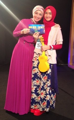 Desy Ratnasari Tergetar dengan Kepolosan Peserta Sunsilk Hijab Hunt Ini