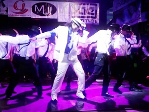 Persembahan Terakhir The Movie, Kado Fadly Jackson untuk Sang Idola