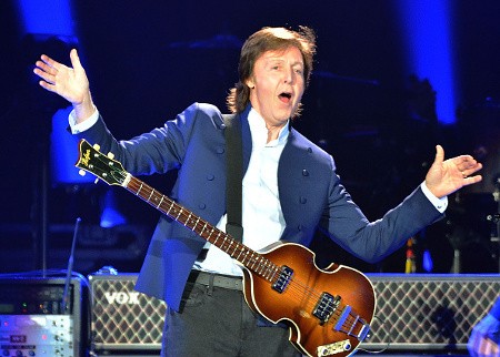 Paul McCartney Berhenti Konsumsi Ganja Demi Cucu