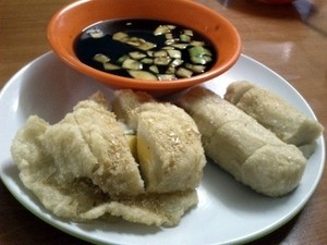 Begini Cara Menyantap Pempek Agar Makin Enak