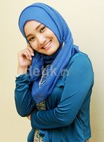 Berhijab Biru, Fatin Shidqia Manis Banget