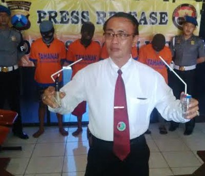 Empat Orang Pesta Sabu, Salah Satunya Polisi dan Pelajar
