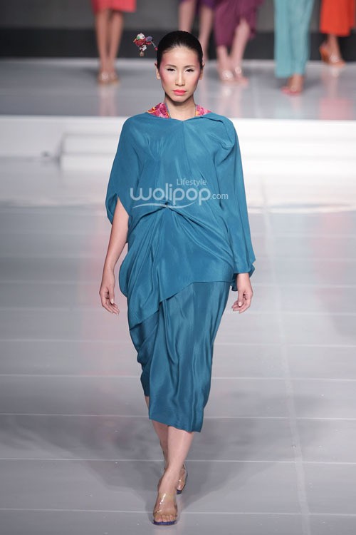 Oscar Lawalata My Name is Asia. Jakarta Fashion & Food Festival 2015 at Ballroom Harris Hotel. Kelapa Gading. Jakarta. [Foto: Mohammad Abduh/Wolipop]