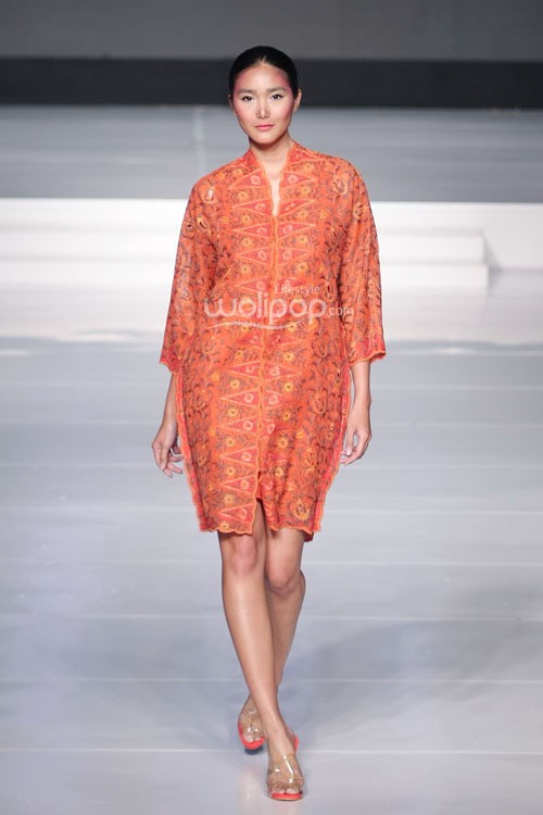 Oscar Lawalata My Name is Asia. Jakarta Fashion & Food Festival 2015 at Ballroom Harris Hotel. Kelapa Gading. Jakarta. [Foto: Mohammad Abduh/Wolipop]