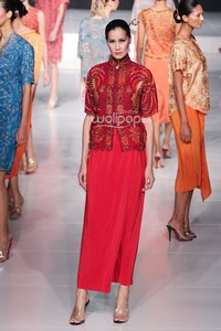 Oscar Lawalata My Name is Asia. Jakarta Fashion & Food Festival 2015 at Ballroom Harris Hotel. Kelapa Gading. Jakarta. [Foto: Mohammad Abduh/Wolipop]