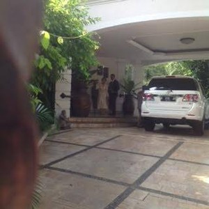 Tiba di Rumah, Miranda Goeltom Gelar Acara Keluarga