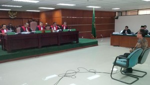 Dirut PT BBJ Didakwa Suap Kepala Bappebti Rp 7 Miliar