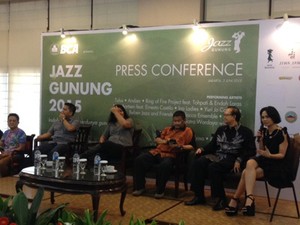Tulus dan Andien Ikut Ramaikan Jazz Gunung 2015