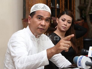 Ajukan Damai pada Devi, Krisna Mukti Takut Dipecat dari DPR?