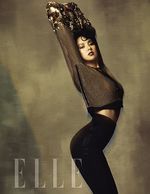 Ini Pose Sensual Andalan Artis Korea di Majalah