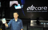 Chief Executive Officer PT Asuransi Astra, Santosa meluncurkan aplikasi Garda Mobile Otocare. Ist/Asuransi Astra.