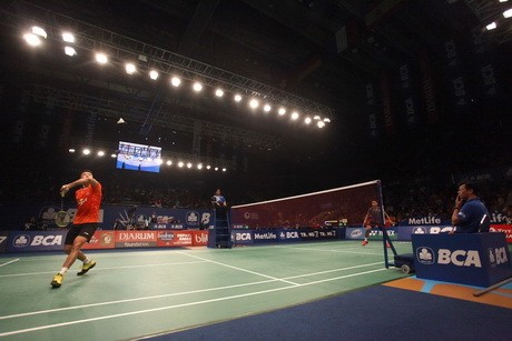 Serunya Duel Tommy vs Lin Dan Bikin Istora Serasa Mau Roboh