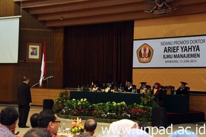 Unpad Pastikan Menteri Arief Yahya Lulus Cum Laude, Ini Sidang Doktornya