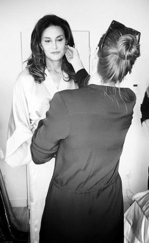 Rahasia Kecantikan Caitlyn Jenner Saat Menjadi Model Sampul Vanity Fair