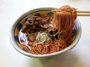 Sagami Soba: Slruup! Pedas-Pedas Gurih Spicy Beef Soba Ume Khas Jepang!