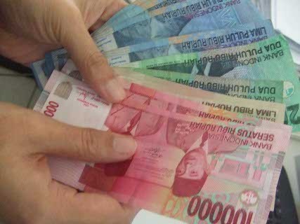 THR Dibagi 2 Pekan Sebelum Lebaran, Menaker: Memudahkan Mudik