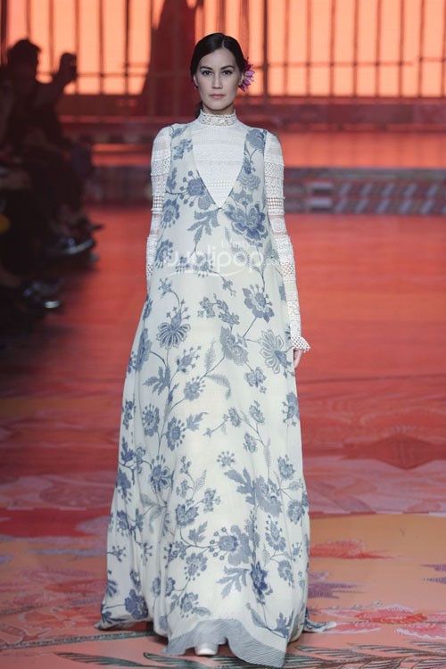 Didi Budiardjo Uri-Uri. Jakarta Fashion & Food Festival 2015 at Ballroom Harris Hotel. Kelapa Gading. Jakarta. [Foto: Mohammad Abduh/Wolipop]