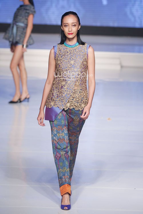 Hamy Culture by Stephanus Hamy BALI. Cita Tenun Indonesia. Jakarta Fashion & Food Festival 2015 at Ballroom Harris Hotel. Kelapa Gading. Jakarta. [Foto: Mohammad Abduh/Wolipop]