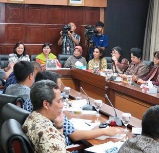 Pansel KPK Paparkan Dampak Korupsi terhadap Ekonomi