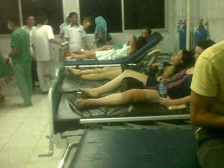 Mesin Kapal Cepat Ocean 4 Terbakar, 25 Penumpang Terluka