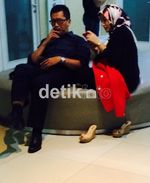 Paparazzi! Shinta Bachir Kepergok Periksa Kandungan