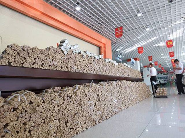 4 Ton Uang Koin untuk Beli Mobil