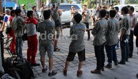 Seperti biasa, sebelum memulai perjalanan jauh, risers melakukan pemanasan sebelum geber jalur Solo-Kediri.