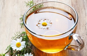 Rutin Minum Teh Camomile Bisa Memperpanjang Usia Wanita