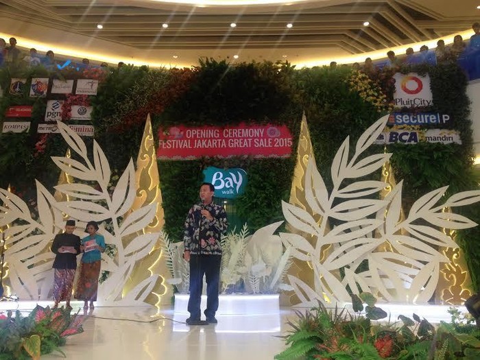 Buka Jakarta Great Sale, Ahok: Orang Mau Dagang Tak Perlu Dipersulit