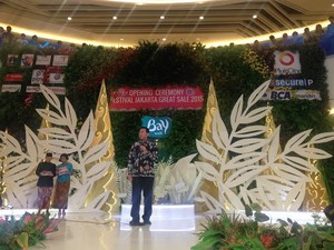 Buka Jakarta Great Sale, Ahok: Orang Mau Dagang Tak Perlu Dipersulit