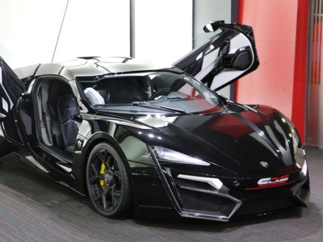 Mobil Seharga Rp 45 Miliar Ini Lampunya Dilengkapi 20 Berlian