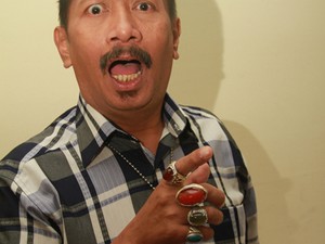 Polo Srimuat Koleksi 600 Batu Akik