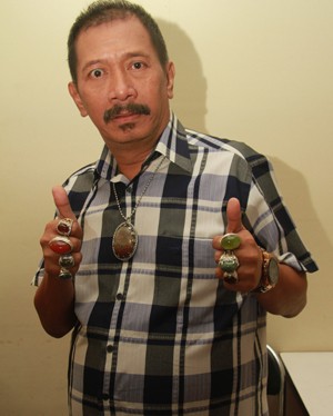 Polo Srimuat Koleksi 600 Batu Akik