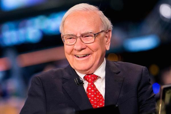 Perusahaan Ini Bayar Rp 31 Miliar Buat Makan Bareng Warren Buffet