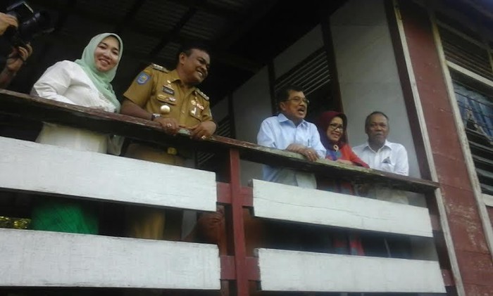 Kampung Halaman JK Jadi Program Percontohan Bedah Rumah