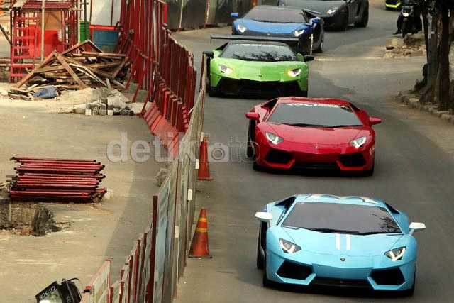 Polisi: Lamborghini yang Ditilang Saat Konvoi Bernopol B 988 BUN dan B 1 DYL