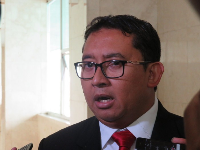 Fadli Zon: Ekonomi dan PSSI Sedang Tak Jelas, Tapi Batu Akik Jelas