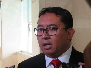 Fadli Zon: Ekonomi dan PSSI Sedang Tak Jelas, Tapi Batu Akik Jelas