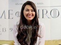 Jessica pulang ke tanah kelahiran sang ibunda, Singapura, untuk sekedar menghabiskan waktu libur setelah syuting serial televisi populer tersebut.
