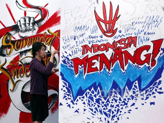 Aksi Dukung Pebulutangkis Indonesia Lewat Grafiti