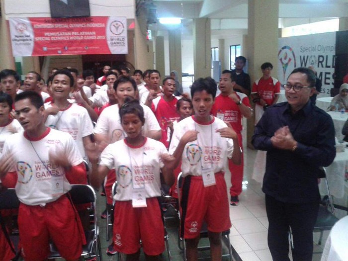 Ketua MPR Beri Semangat Atlet Special Olympic Indonesia