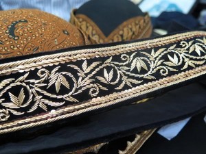 Ini Ornamen Busana Pengantin Gibran dan Selvi