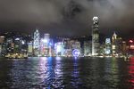 Gemerlap Hong Kong di Malam Hari