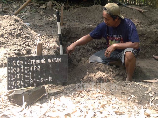 Penggalian Situs Peninggalan Majapahit