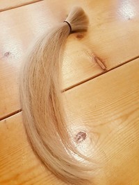 Potongan rambut Hyoyeon. (Instagram/hy100mlike)