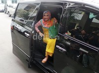Shinta kini tengah hamil enam bulan.