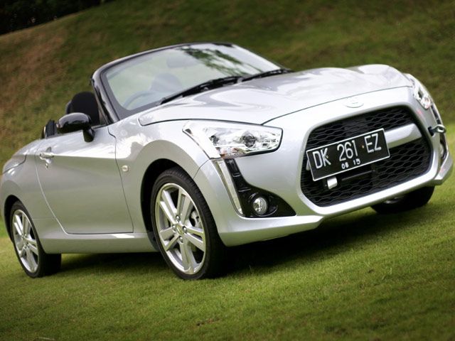 Paras Cantik si Mungil Daihatsu Copen