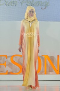 Dian Pelangi Pesona Ramadhan Fashion Delight at Senayan City. Jakarta. [Foto: Mohammad Abduh/Wolipop]