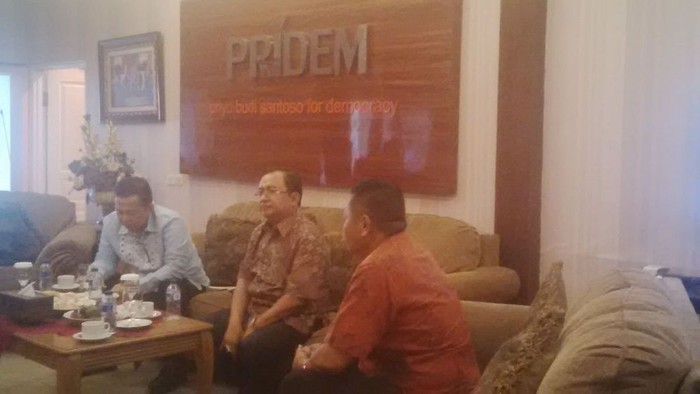 Priyo Budi dkk Dirikan Lembaga Kajian Pridem