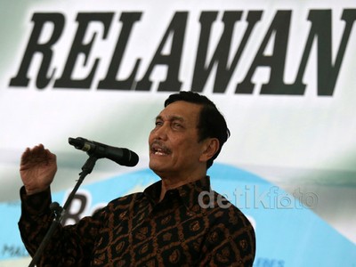 Luhut Bicara soal Relawan yang akan Hadir di Resepsi